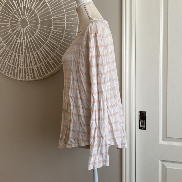 Joe Fresh - Soft Knit Long Sleeve White & Blush Pink Sweater​​​​​​​​ - Picture 4 of 7